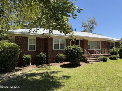 /international/us/3-azalea-drive-statesboro-ga-110108573563/
