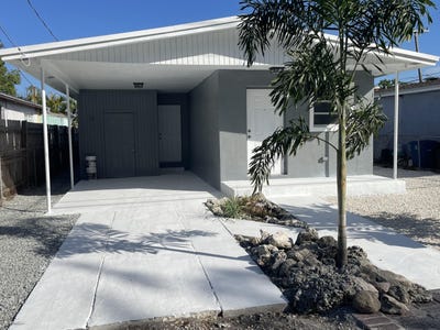 /international/us/e49-12th-avenue-stock-island-fl-110108947734/
