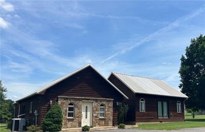 /international/us/2393-crow-mountain-road-russellville-ar-110108551400/