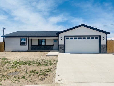 /international/us/2904-rowland-circle-garden-city-ks-110098327065/