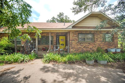 /international/us/127-valentine-street-no-city-tx-110105111896/
