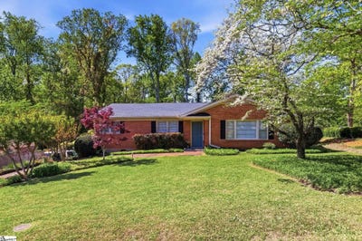/international/us/7-dera-street-greenville-sc-110107290002/