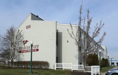 /international/us/858-kinnear-road-columbus-oh-110101031265/
