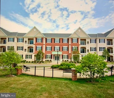 /international/us/102-star-drive-eastampton-nj-110076914304/