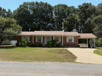 /international/us/809-cloverland-drive-greensboro-al-110104253794/