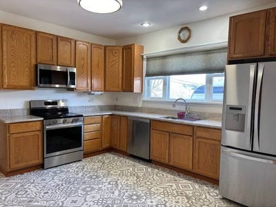 /international/us/527-alexander-street-schenectady-ny-110106099024/