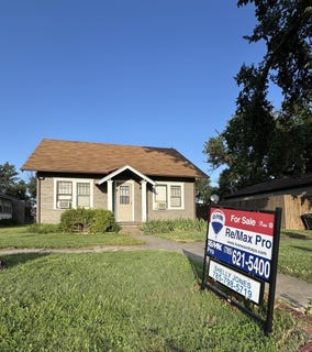 /international/us/214-n-kansas-avenue-ness-city-ks-110105392543/