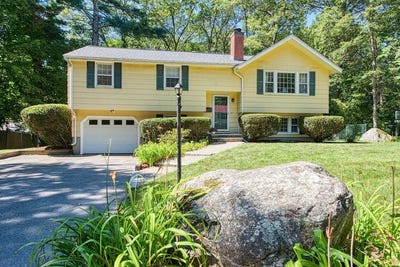 /international/us/27-dunbar-street-sharon-ma-110101088634/?lang=en