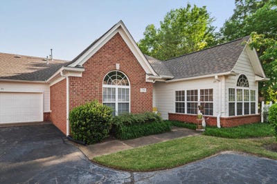 /international/us/75-peyton-ridge-dr-collierville-tn-110107572424/