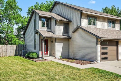 /international/us/1712-college-manor-drive-goshen-in-110108499655/