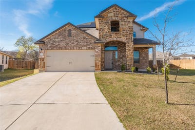 /international/us/1129-ibis-falls-loop-jarrell-tx-110104483242/