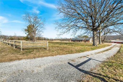 /international/us/13878-greasy-valley-road-prairie-grove-ar-110104902211/