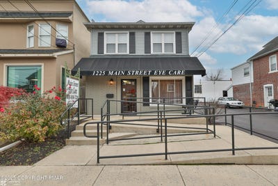 /international/us/1225-main-street-hellertown-pa-110106790672/