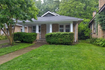/international/us/425-kentucky-court-lexington-ky-110099801772/