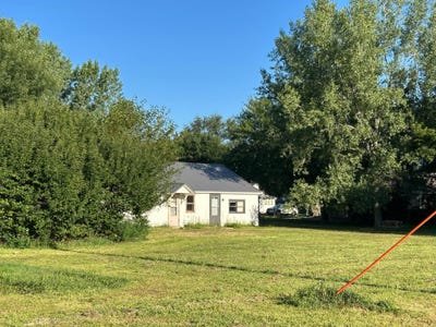 /international/us/142-w-south-st-ainsworth-ne-110101809886/