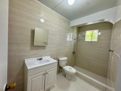/international/us/170a-corner-enacia-st-dungca-dr-tamuning-gu-110108297566/