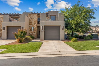 /international/us/1668-escapes-dr-st-george-ut-110099604533/