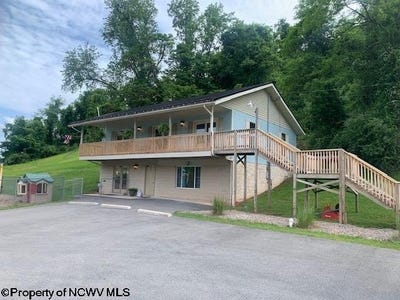 /international/us/619-clarksburg-road-buckhannon-wv-110102823370/