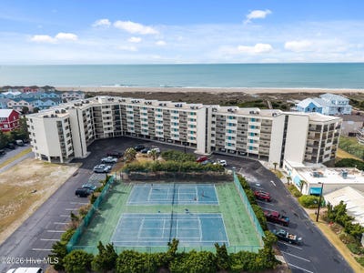 /international/us/1400-e-ft-macon-road-atlantic-beach-nc-110107085059/