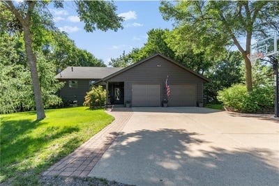 /international/us/8442-s-union-lake-drive-se-alexandria-mn-110100410019/