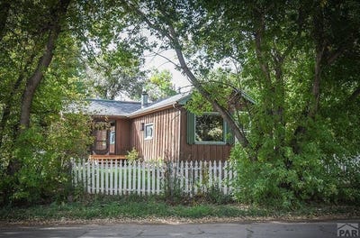 /international/us/8882-grand-ave-beulah-co-110107253318/