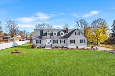 /international/us/62-fairmont-road-mahopac-ny-110096224661/