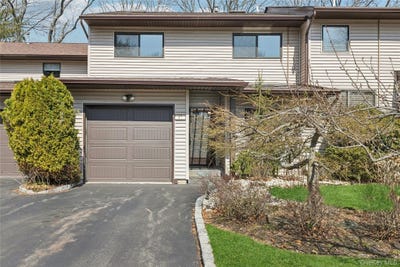 /international/us/87-northgate-circle-melville-ny-110106339665/