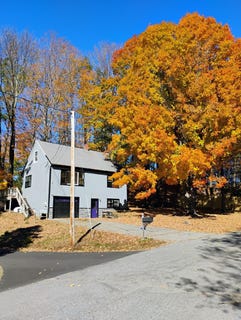 /international/us/140-stanwood-park-circle-farmington-me-110120653982/