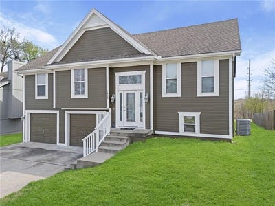 /international/us/1405-ne-196th-street-smithville-mo-110107168754/