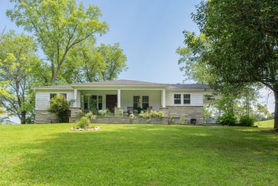 /international/us/919-john-burch-road-dunlap-tn-110093309267/