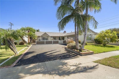 /international/us/18474-tamarind-street-fountain-valley-ca-110120414532/