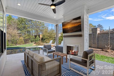 /international/us/12012-cambridge-square-drive-cornelius-nc-110106567747/