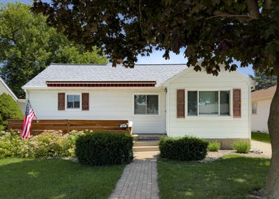 /international/us/1423-s-31st-st-manitowoc-wi-110101122401/?lang=en