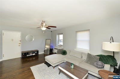 /international/us/980-main-street-hackensack-nj-110108873397/