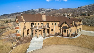 /international/us/2010-n-state-road-32-kamas-ut-110105631074/