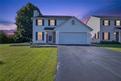 /international/us/15-still-pond-way-west-henrietta-ny-110108583316/