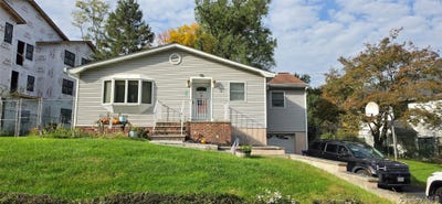 /international/us/77-duelk-avenue-blooming-grove-ny-110120683671/