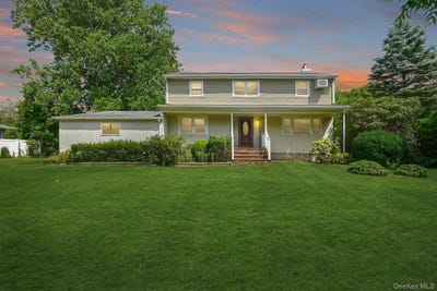 /international/us/6-duquesne-drive-greenlawn-ny-110119602878/
