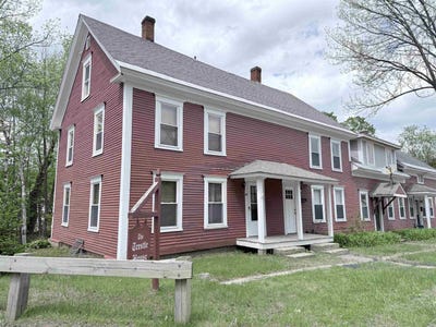 /international/us/35-andover-street-ludlow-vt-110108574194/