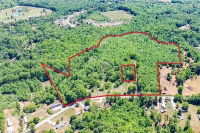 /international/us/2690-old-mountain-road-trinity-nc-110107383619/