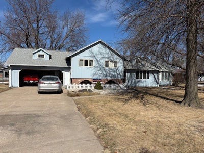 /international/us/902-e-hynes-ave-o-neill-ne-110107202571/