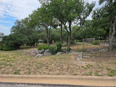 /international/us/604-via-viejo-marble-falls-tx-110103273409/