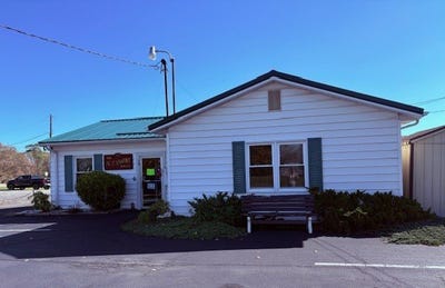 /international/us/10-ridge-road-horseheads-ny-110107652458/