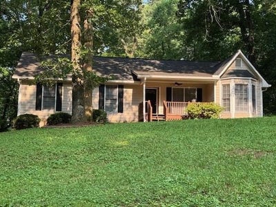 /international/us/130-lori-lane-canton-ga-110108334437/