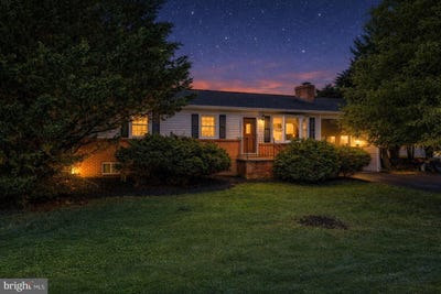 /international/us/100-huntcrest-cir-winchester-va-110108684647/