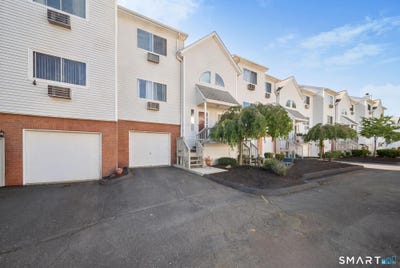 /international/us/925-oronoke-road-waterbury-ct-110119762441/