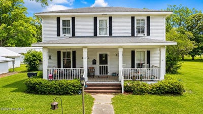/international/us/112-n-college-street-atkinson-nc-110107892509/