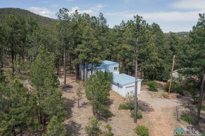 /international/us/4-el-paraiso-drive-montezuma-nm-110108575035/