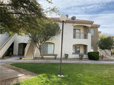 /international/us/6804-indian-chief-drive-las-vegas-nv-110107695268/