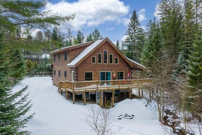 /international/us/5885-cascade-road-lake-placid-ny-110100862936/